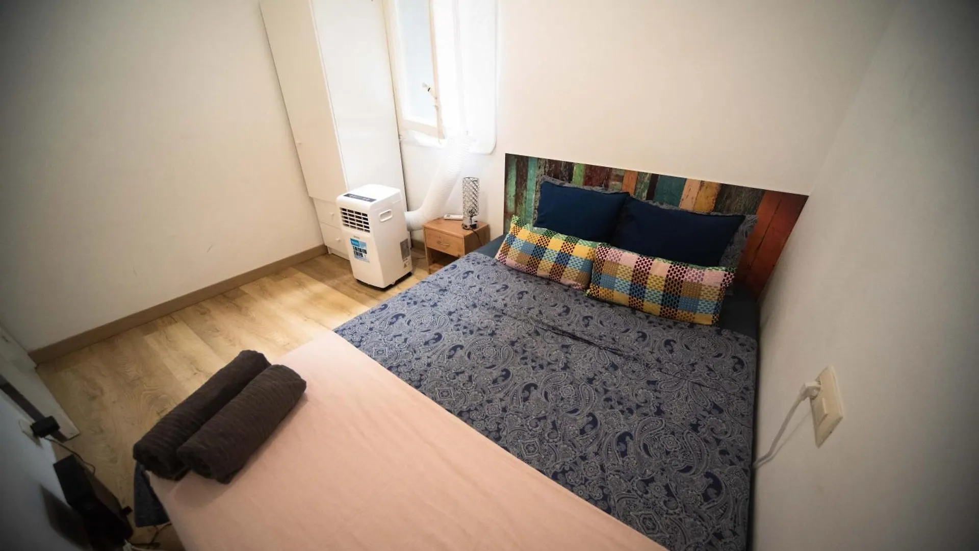 Hostal By Barcelona Port Rooms España