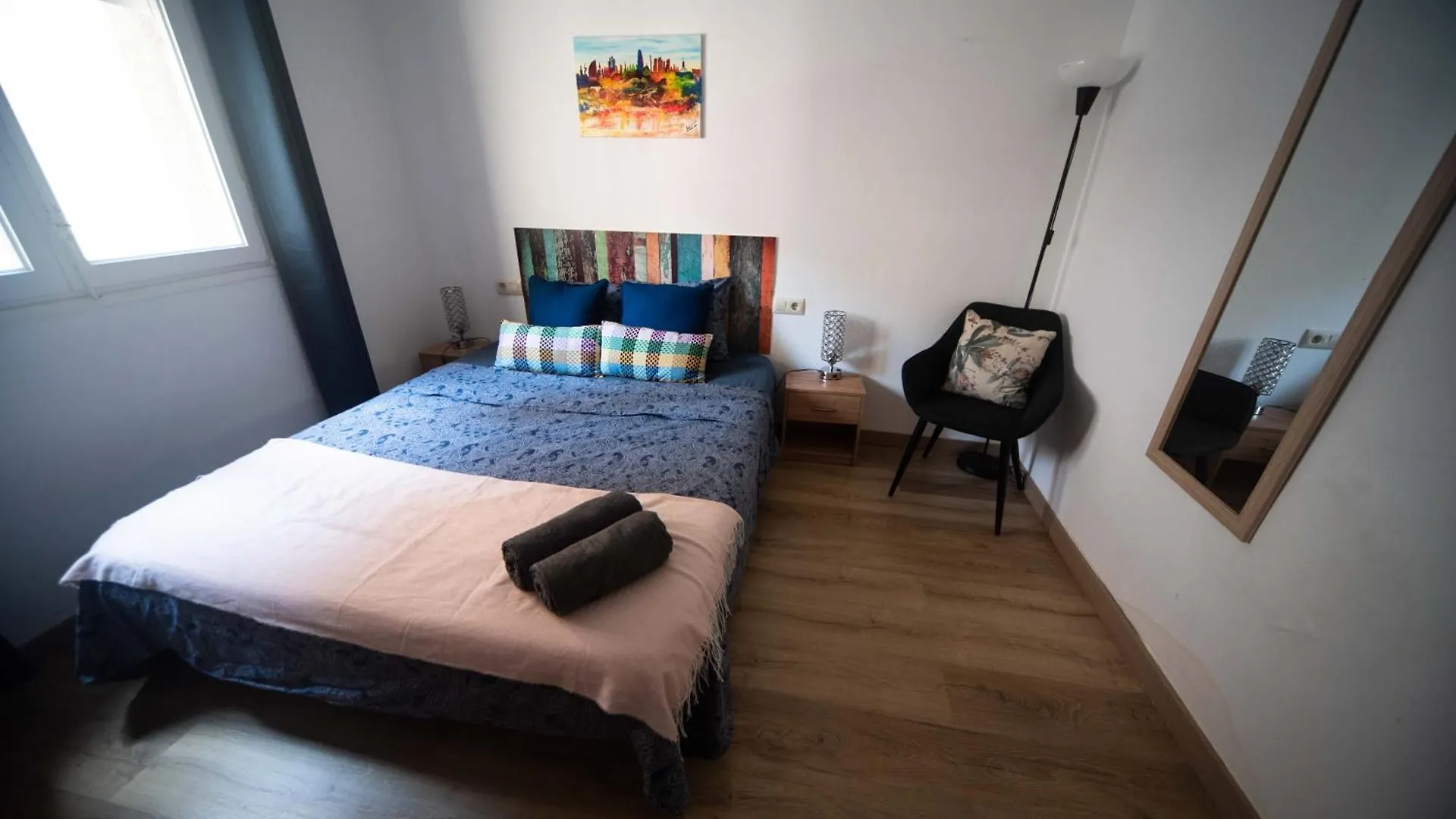 بيت شباب By Barcelona Port Rooms